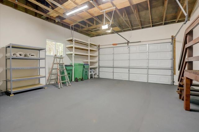 11782 Brunswick Pines Rd, Grass Valley, CA 95945