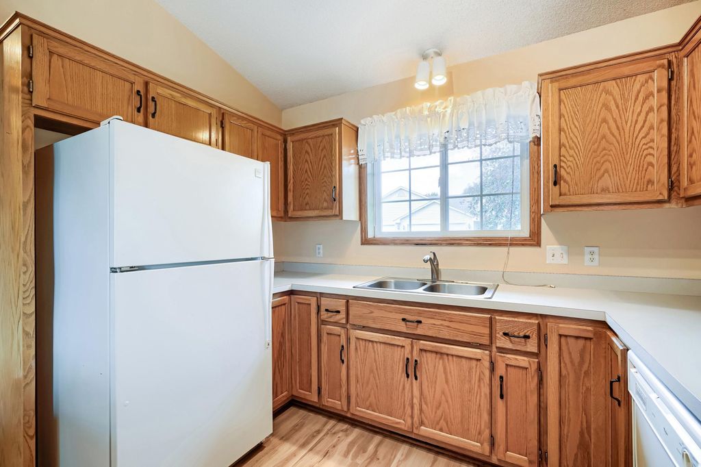 3798 Shannon Drive, Hastings, MN 55033 — photo 4