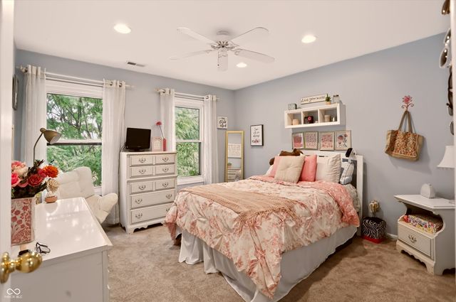 1555 Connemara Road, Indianapolis, IN 46217