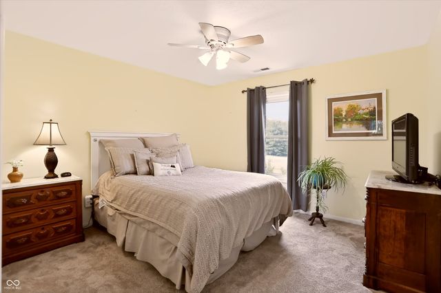 1555 Connemara Road, Indianapolis, IN 46217