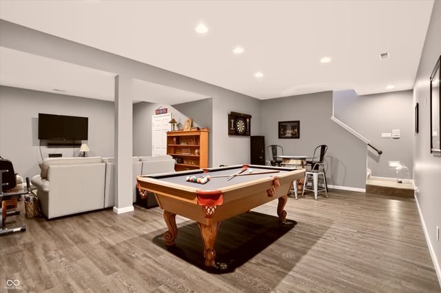 1555 Connemara Road, Indianapolis, IN 46217