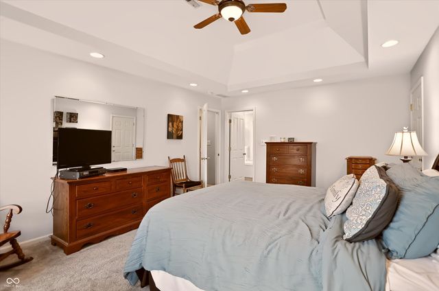 1555 Connemara Road, Indianapolis, IN 46217