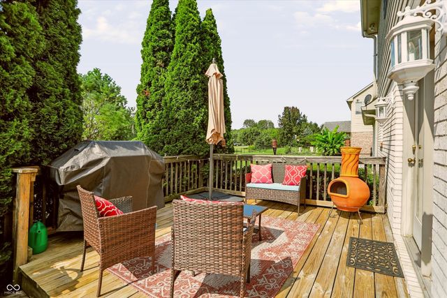 1555 Connemara Road, Indianapolis, IN 46217