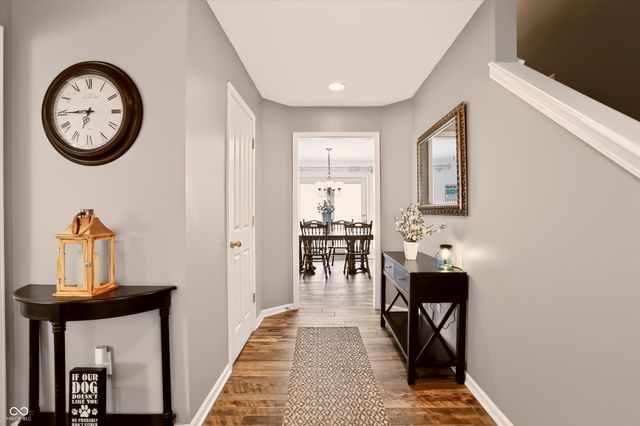 1555 Connemara Road, Indianapolis, IN 46217