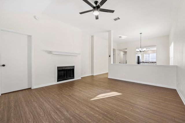 5108 Edenbourgh LN, Austin, TX 78754