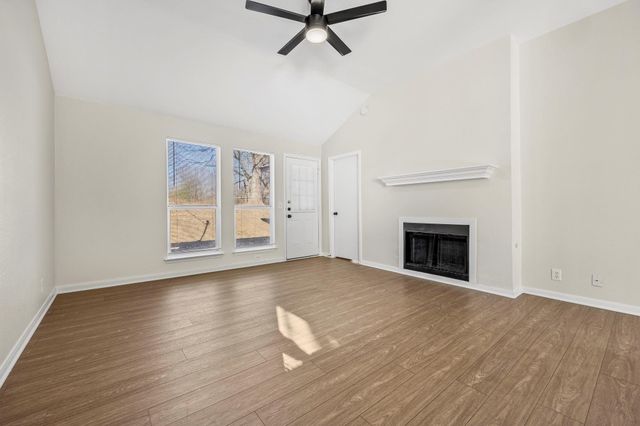 5108 Edenbourgh LN, Austin, TX 78754