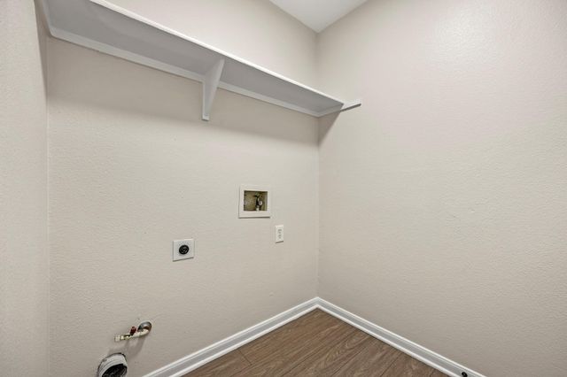 5108 Edenbourgh LN, Austin, TX 78754