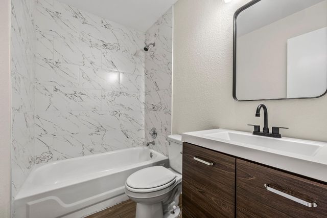 5108 Edenbourgh LN, Austin, TX 78754