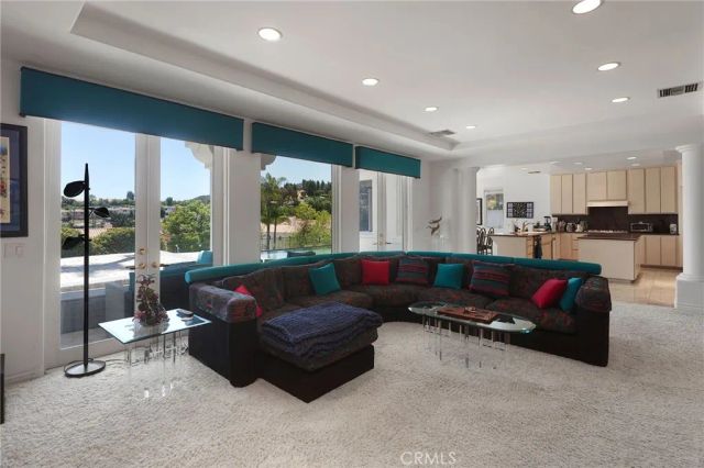 3732 Paseo Primario, Calabasas, CA 91302