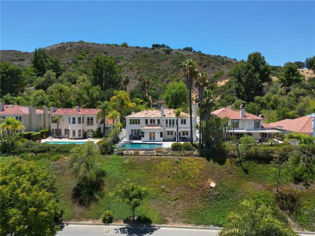 3732 Paseo Primario, Calabasas, CA 91302