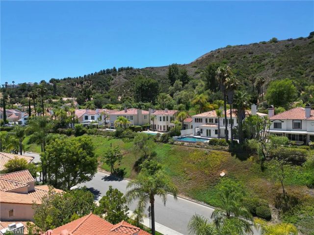 3732 Paseo Primario, Calabasas, CA 91302