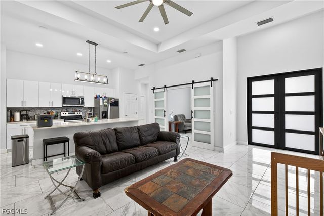 1137 NE 4th AVE, Cape Coral, FL 33909