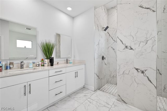 1137 NE 4th AVE, Cape Coral, FL 33909