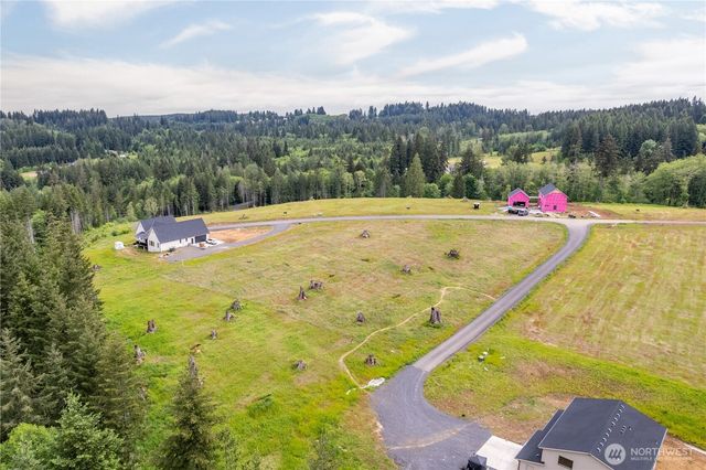 214 Ash Mountain Drive, Castle Rock, WA 98611