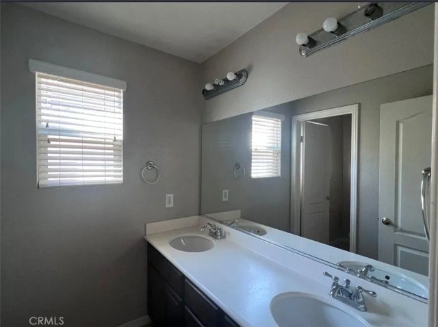 7771 Stonegate, Eastvale, CA 92880