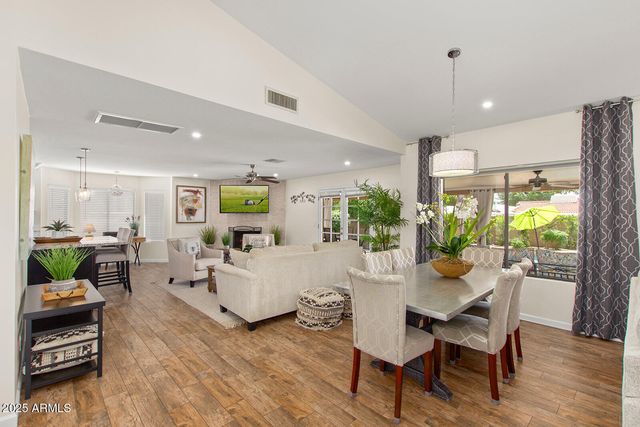 15640 N 55TH Street, Scottsdale, AZ 85254