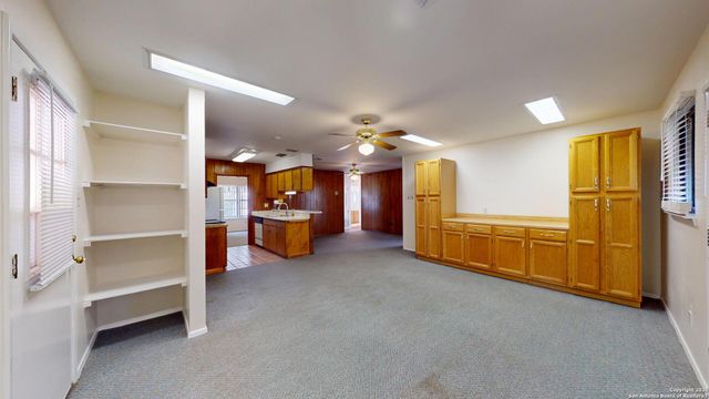 128 Cloverleaf, Schertz, TX 78154