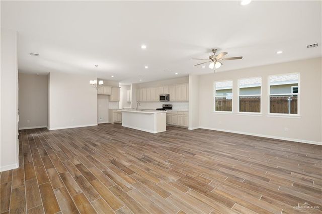 4000 N Sorghum Circle, Edinburg, TX 78542