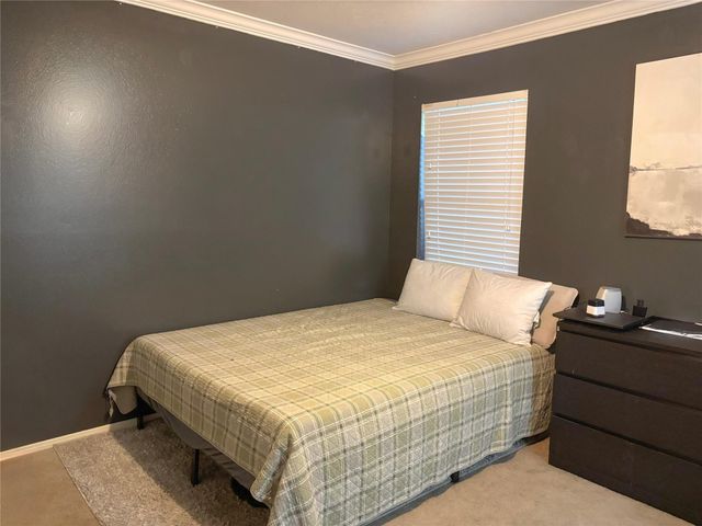 3811 Trent Cove Ln, Pearland, TX 77584