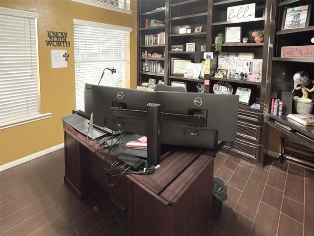 3811 Trent Cove Ln, Pearland, TX 77584