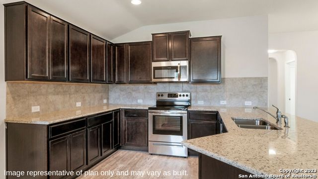 12575 Thyme Pass, Converse, TX 78109