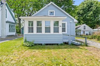 74 Clearview Road, Greece, NY 14616