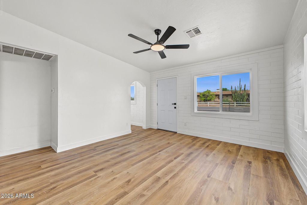 11519 E ELTON Avenue, Mesa, AZ 85208 — photo 3