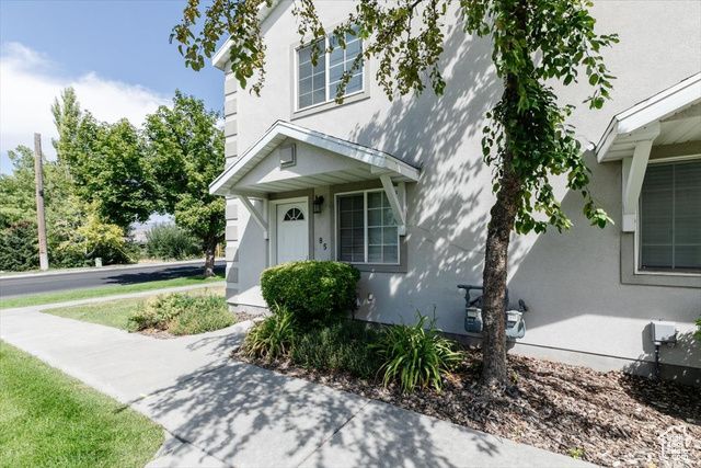 85 HAMPTON PL, Logan, UT 84341
