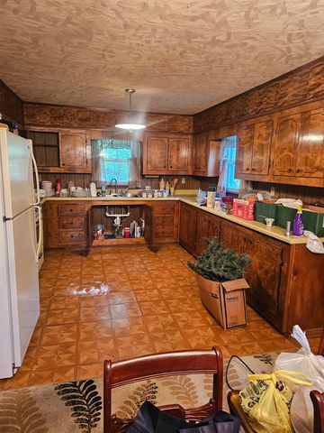 320 Iron Bridge Road, Cowpens, SC 29330