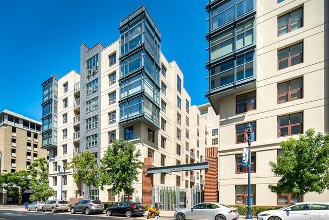 1150 J Street 811, San Diego, CA 92101