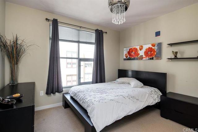 1150 J Street 811, San Diego, CA 92101