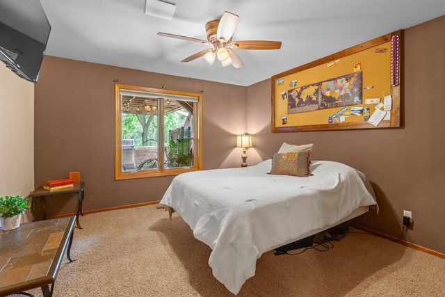 W318N1050 Huckleberry WAY, Delafield, WI 53018