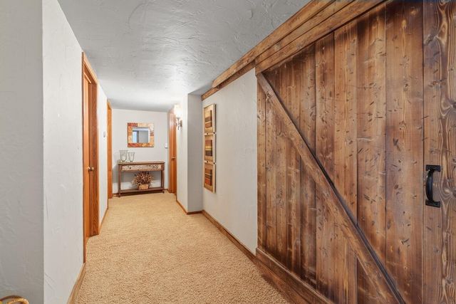 W318N1050 Huckleberry WAY, Delafield, WI 53018