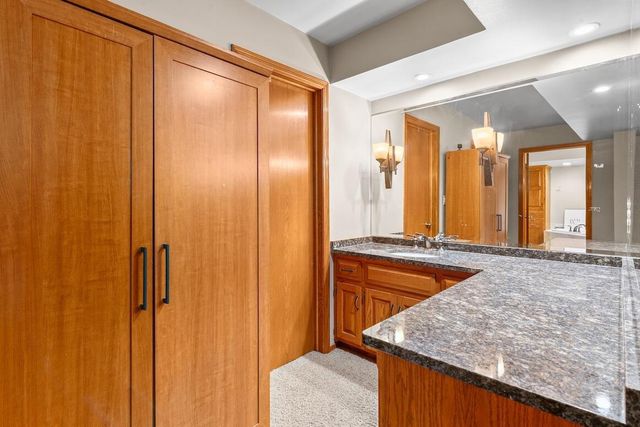 W318N1050 Huckleberry WAY, Delafield, WI 53018