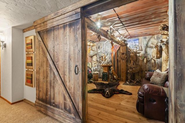 W318N1050 Huckleberry WAY, Delafield, WI 53018