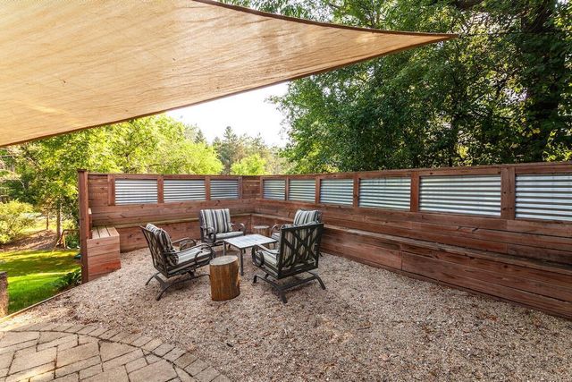 W318N1050 Huckleberry WAY, Delafield, WI 53018