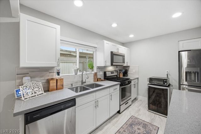 4221 Esmeralda Avenue, Las Vegas, NV 89102