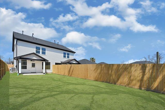 116 York Street, South Houston, TX 77587