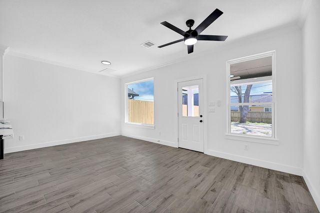 116 York Street, South Houston, TX 77587