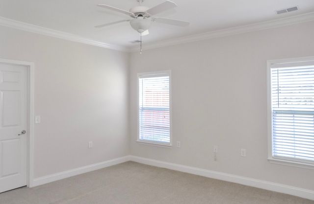 262 Wrennewood Ln, Franklin, TN 37064