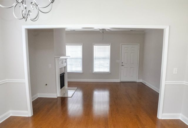 262 Wrennewood Ln, Franklin, TN 37064