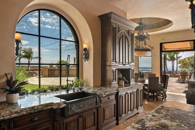 8619 Via Rancho Cielo, Rancho Santa Fe, CA 92067
