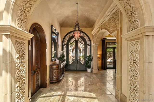 8619 Via Rancho Cielo, Rancho Santa Fe, CA 92067