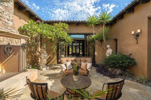 8619 Via Rancho Cielo, Rancho Santa Fe, CA 92067