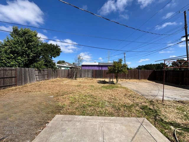 1917 Grand Ave, Sacramento, CA 95838