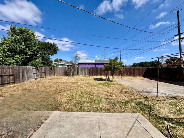 1917 Grand Ave, Sacramento, CA 95838