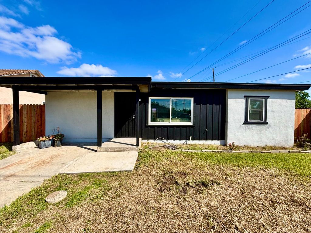 1917 Grand Ave, Sacramento, CA 95838