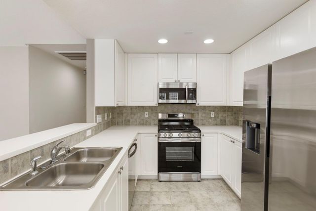 67 Woodlily Place, Spring, TX 77382