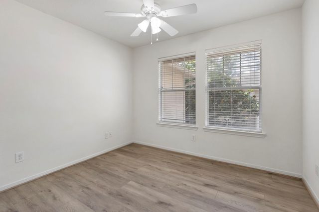 67 Woodlily Place, Spring, TX 77382