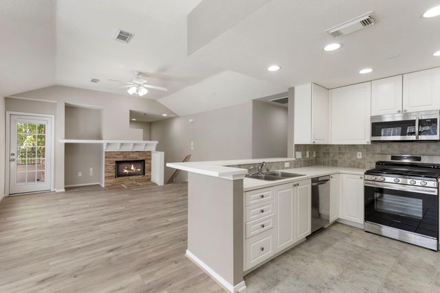 67 Woodlily Place, Spring, TX 77382
